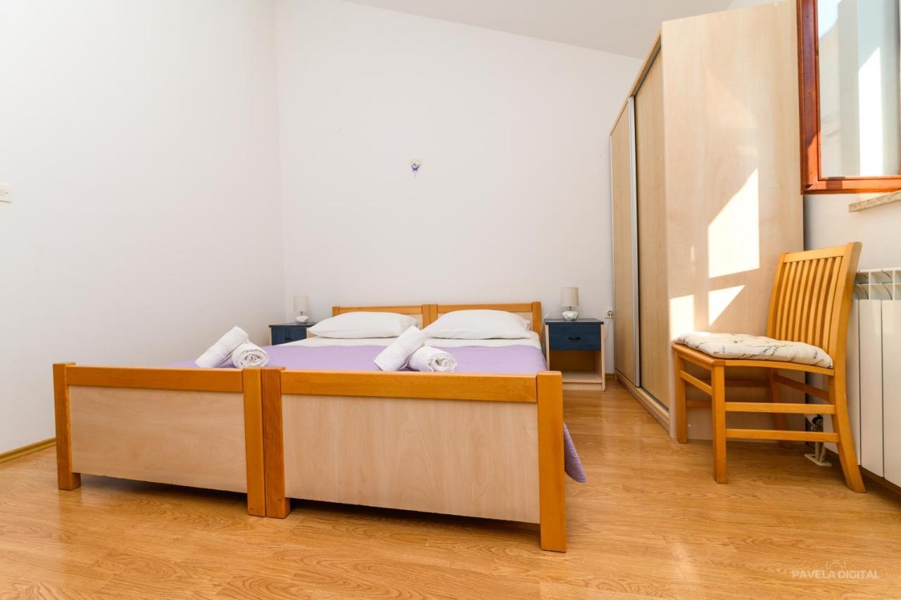 Sobe I Apartman Mareta Miholascica Buitenkant foto