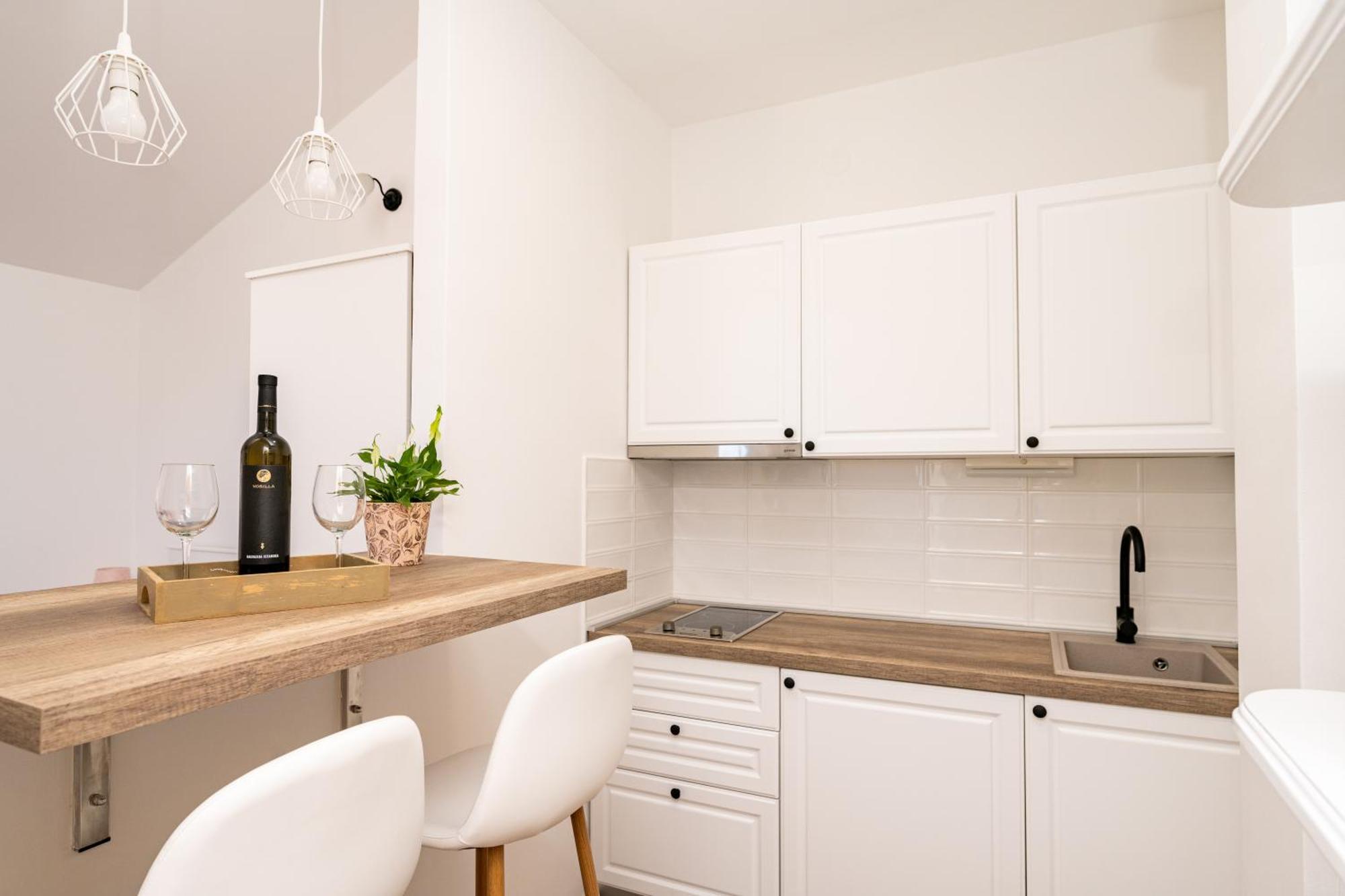 Sobe I Apartman Mareta Miholascica Buitenkant foto