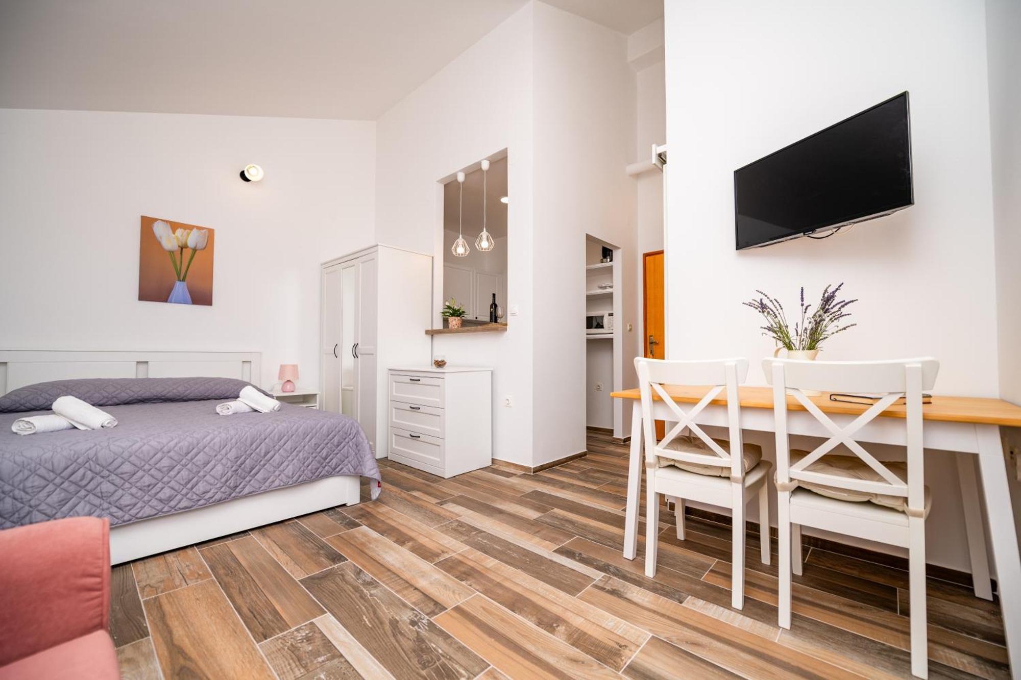 Sobe I Apartman Mareta Miholascica Buitenkant foto